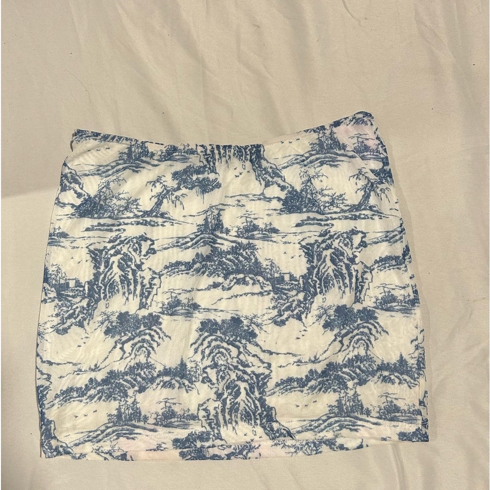 Lioness skirt